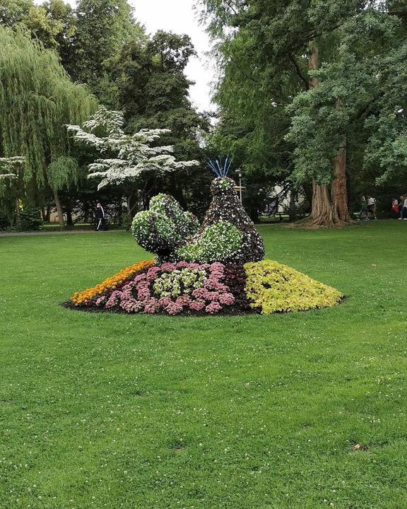 Weinbrunnen Im Kurpark